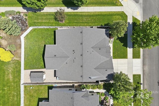 5020 W Los Flores St, Meridian, ID 83646