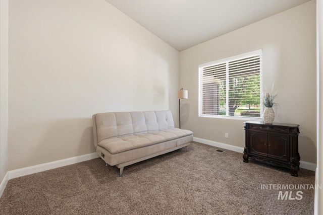5020 W Los Flores St, Meridian, ID 83646