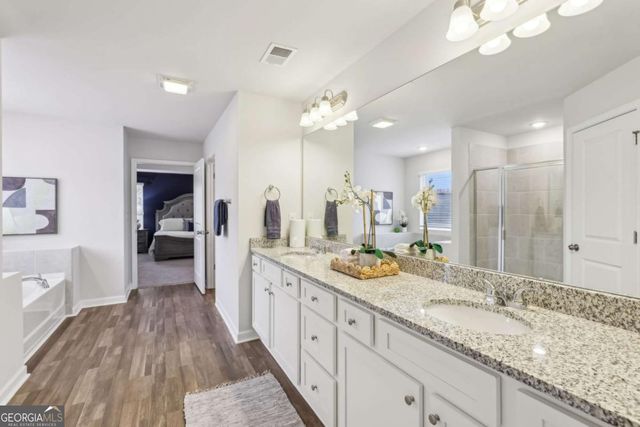 1352 Stephens View Drive, Loganville, GA 30052