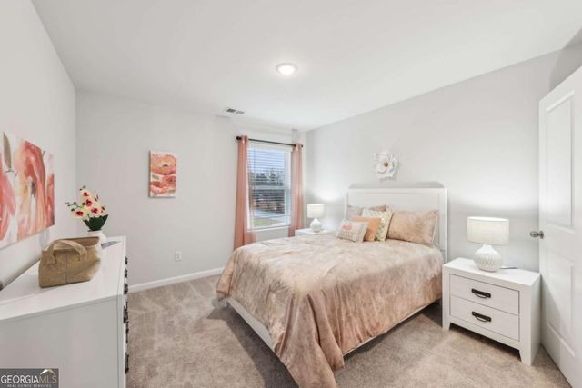 1352 Stephens View Drive, Loganville, GA 30052