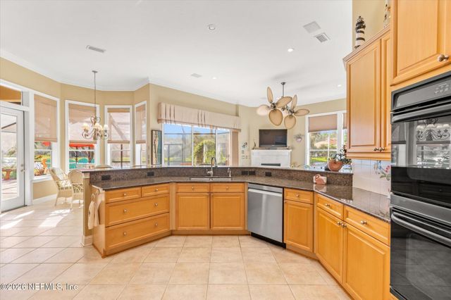 700 PINECREST ISLE Court, St. Augustine, FL 32092