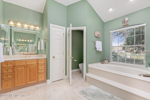 700 PINECREST ISLE Court, St. Augustine, FL 32092