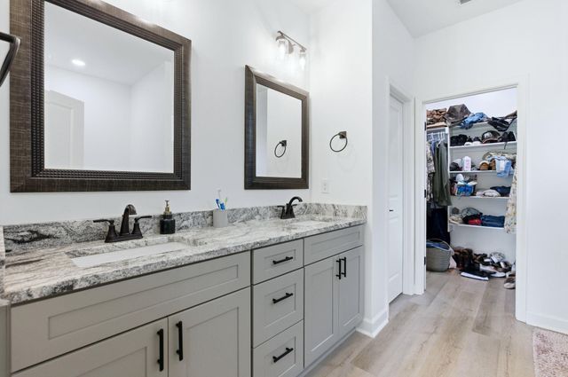 1612 Sorrell Road, Benton, AR 72015