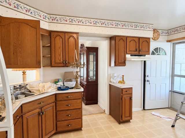 3417 Miller Road, Flint, MI 48503