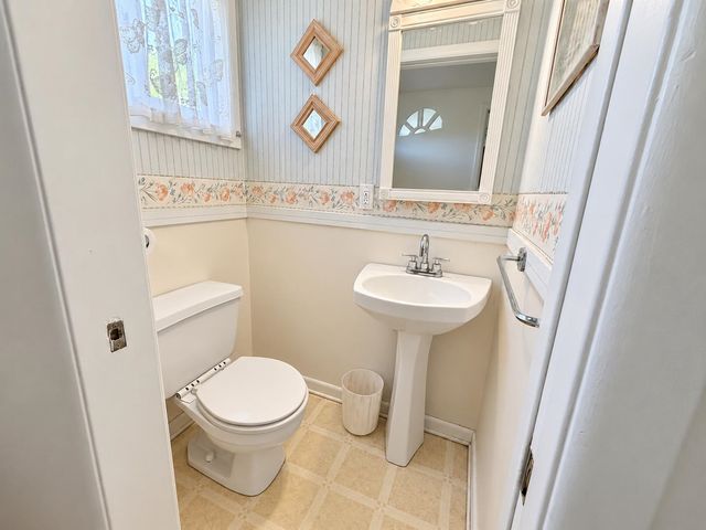 3417 Miller Road, Flint, MI 48503