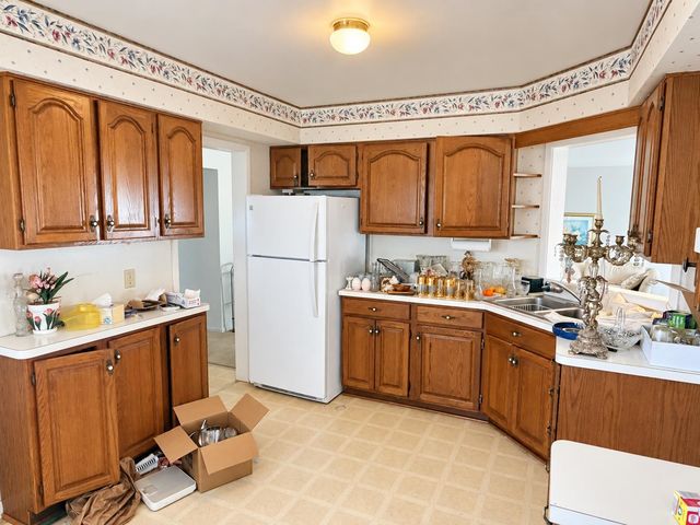 3417 Miller Road, Flint, MI 48503