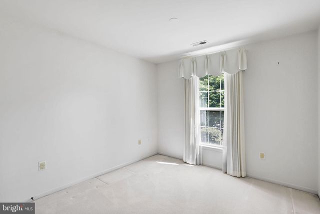 20380 ASHCROFT TER, Sterling, VA 20165