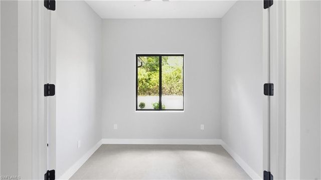 3305 32nd ST W, Lehigh Acres, FL 33971