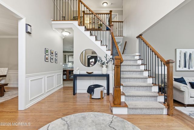 14 Fountayne Lane, Manalapan, NJ 07726