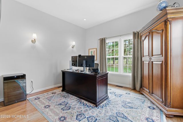 14 Fountayne Lane, Manalapan, NJ 07726