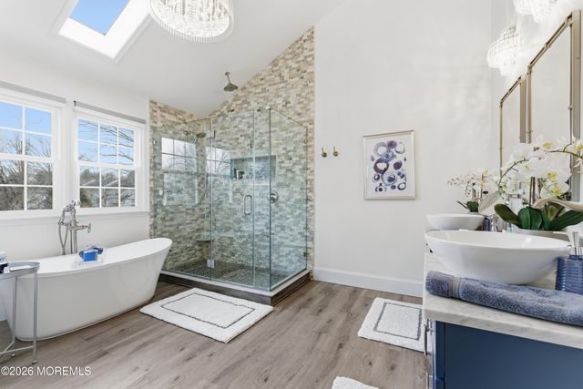 14 Fountayne Lane, Manalapan, NJ 07726