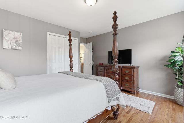 14 Fountayne Lane, Manalapan, NJ 07726