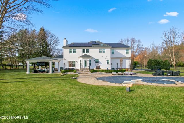 14 Fountayne Lane, Manalapan, NJ 07726