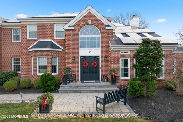 14 Fountayne Lane, Manalapan, NJ 07726