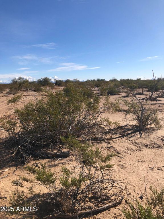 Image 7 of property listing at xxxxC 56TH Street C, Salome, AZ 85348