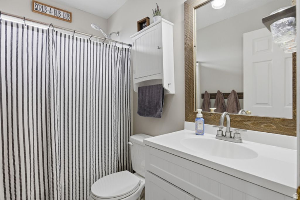 Image 16 of property listing at 357 PALAMINO WAY, Grantsville, UT 84029