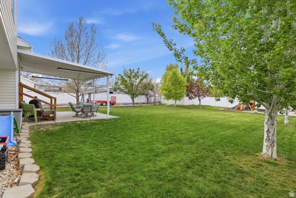 Image 20 of property listing at 357 PALAMINO WAY, Grantsville, UT 84029