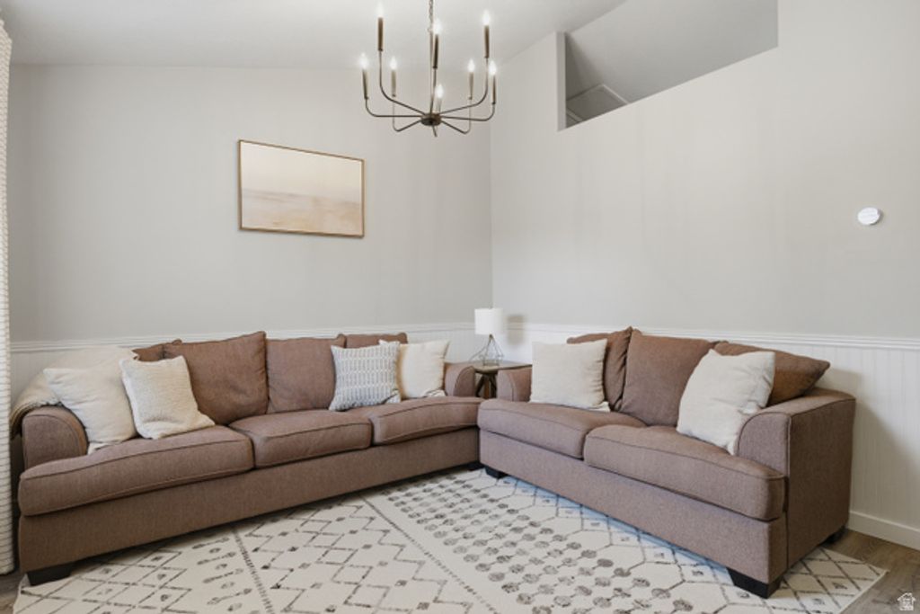 Image 3 of property listing at 357 PALAMINO WAY, Grantsville, UT 84029