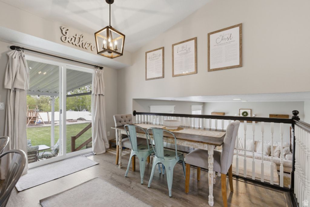 Image 4 of property listing at 357 PALAMINO WAY, Grantsville, UT 84029