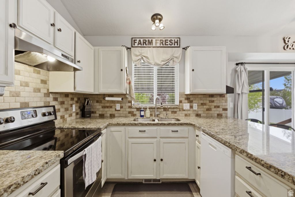 Image 7 of property listing at 357 PALAMINO WAY, Grantsville, UT 84029