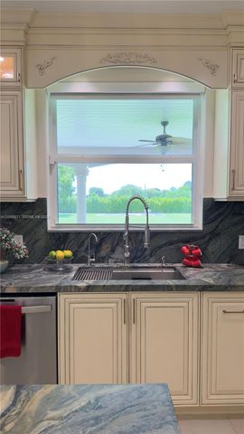 27803 SW 172nd Place, Homestead, FL 33031