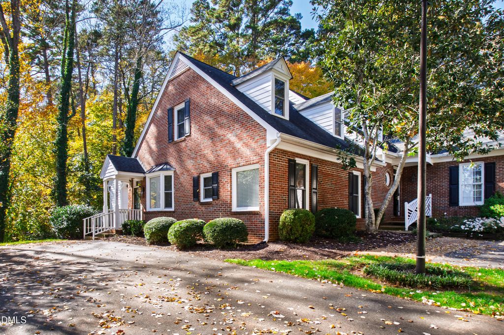 1621 Village Glenn Drive, Raleigh, NC 27612