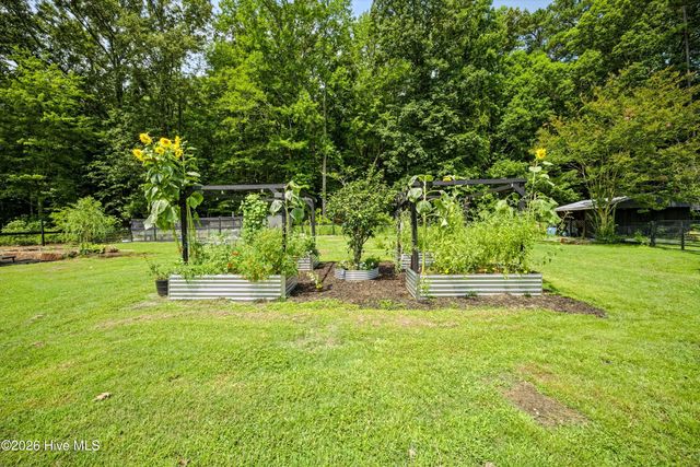 417 Hastings Lane, Elizabeth City, NC 27909