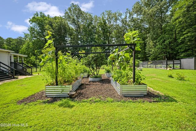 417 Hastings Lane, Elizabeth City, NC 27909