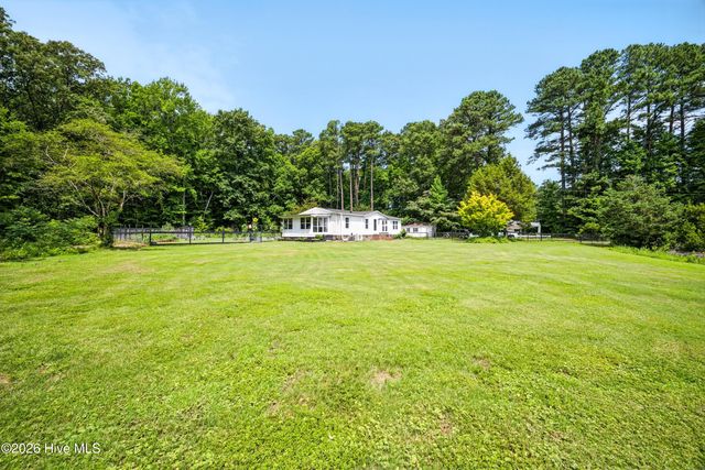 417 Hastings Lane, Elizabeth City, NC 27909