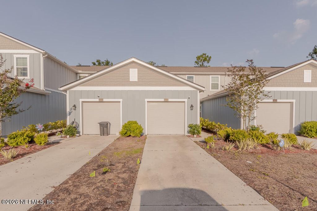 983 OBSERVATORY Parkway, Jacksonville, FL 32218