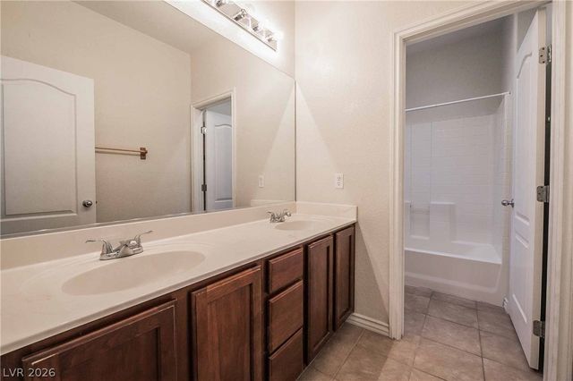 2871 DUNNOTTAR Avenue, Henderson, NV 89044