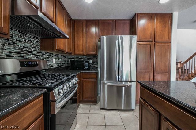 2871 DUNNOTTAR Avenue, Henderson, NV 89044