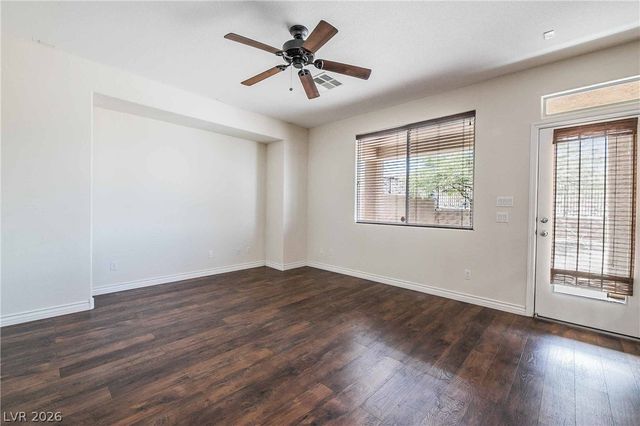 2871 DUNNOTTAR Avenue, Henderson, NV 89044