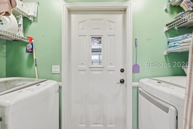 16 Sherwood Ln, Beaufort, SC 29907