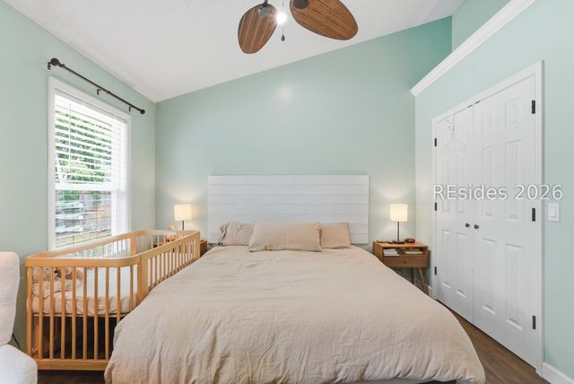 16 Sherwood Ln, Beaufort, SC 29907