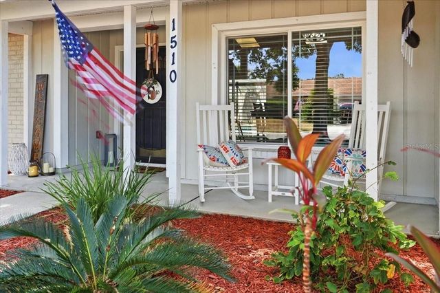 1510 KYLE COURT, Valrico, FL 33596