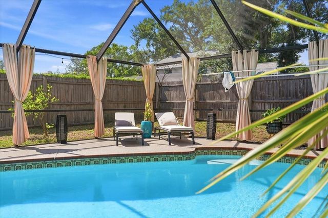 1510 KYLE COURT, Valrico, FL 33596