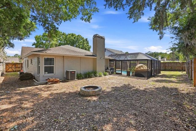 1510 KYLE COURT, Valrico, FL 33596