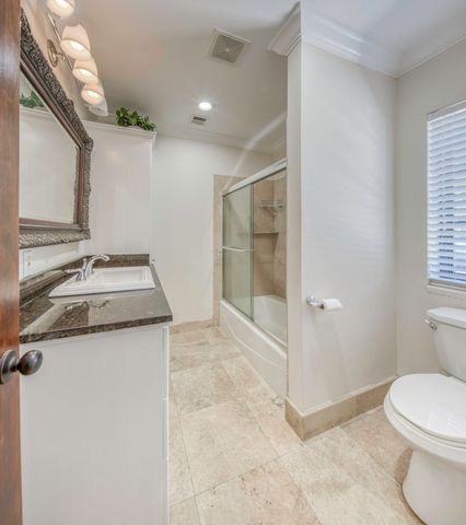 711 12th Avenue N, Lake Worth Beach, FL 33460