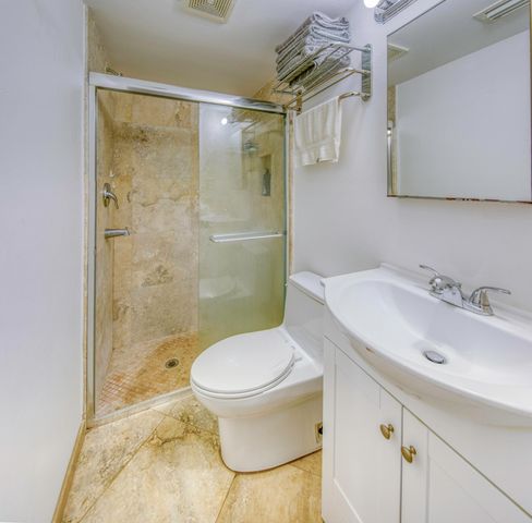 711 12th Avenue N, Lake Worth Beach, FL 33460