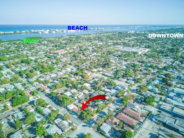 711 12th Avenue N, Lake Worth Beach, FL 33460