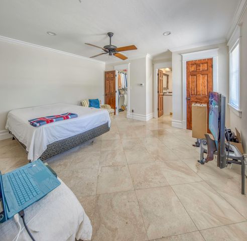 711 12th Avenue N, Lake Worth Beach, FL 33460