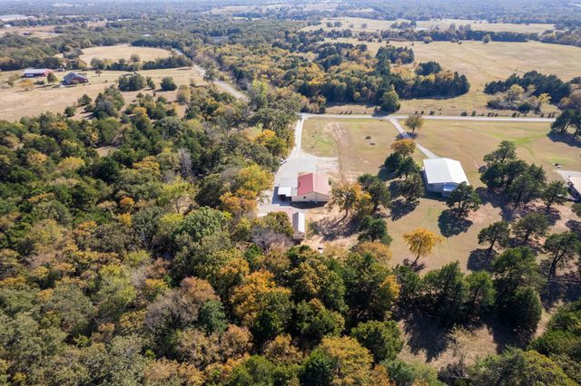 595 Navajo Road, Whitesboro, TX 76273