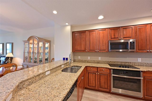 615 RIVIERA DUNES WAY 107, Palmetto, FL 34221