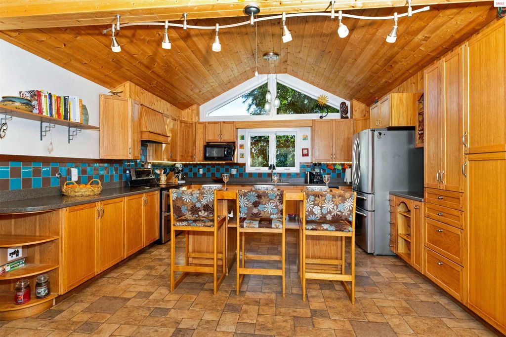 362 Winding Way, Sandpoint, ID 83864 photo 10