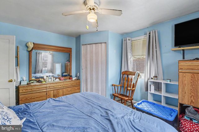 19 LYNDALE AVE, Nottingham, MD 21236