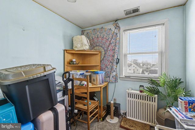 19 LYNDALE AVE, Nottingham, MD 21236