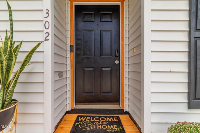 302 Center Park Way, Apex, NC 27502