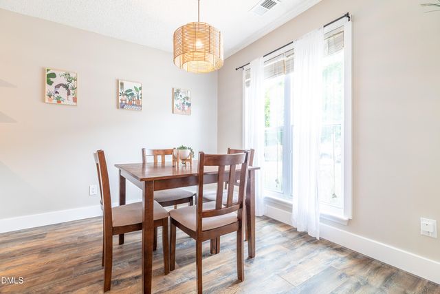 302 Center Park Way, Apex, NC 27502