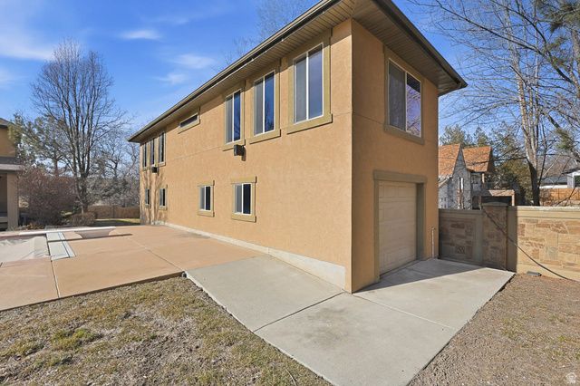 5885 S TOLCATE LN, Holladay, UT 84121